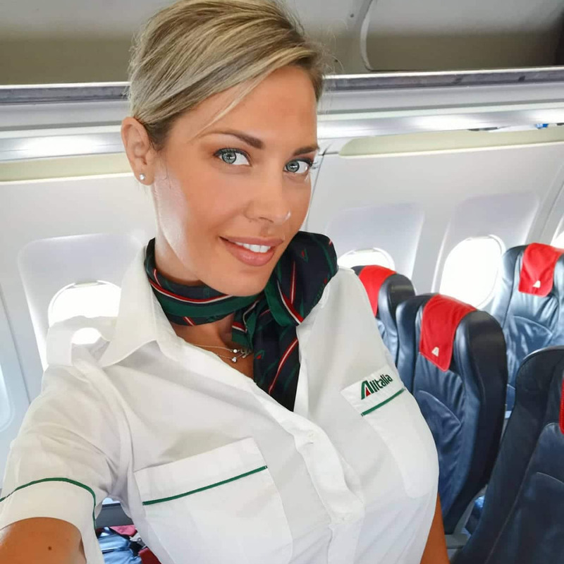 Laura D'Amore Hostess Alitalia