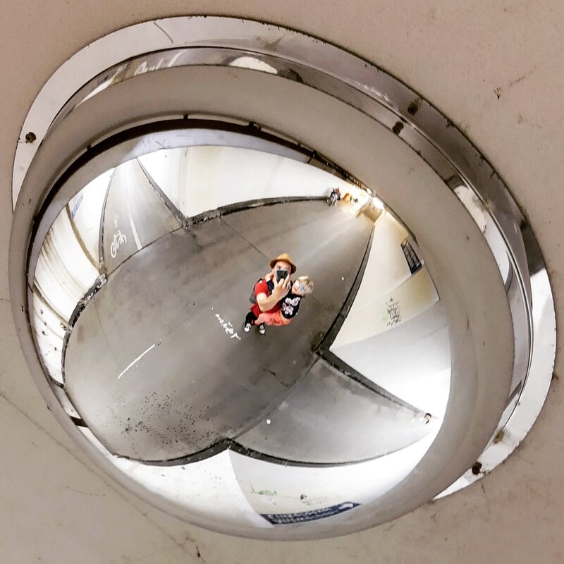 Spherical mirror in a tunnel